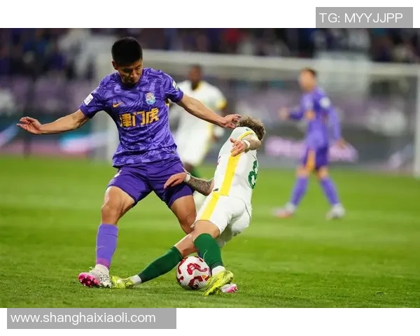 天津泰达迎战北京中赫争夺中超积分榜关键战役的精彩对决